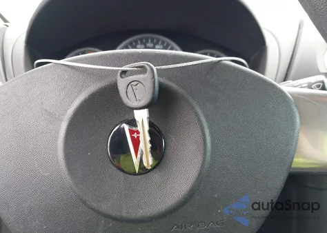 2006 Pontiac Grand Prix из США, поврежденный, VIN 2G2WP552761277453